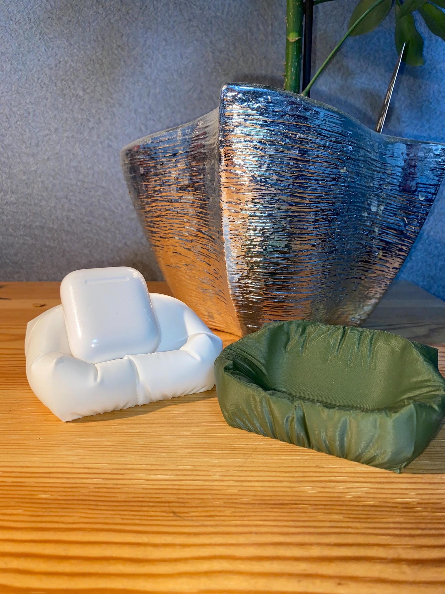 AirPod Pro Pillow – Stylischer Halter für deine AirPods Pro | 3D-gedruckt aus PLA, Kunststoff – 3D-Druck von G3DprintsDE