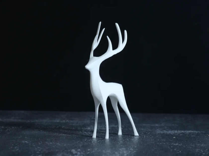 minimalistische Hirsch-Figur