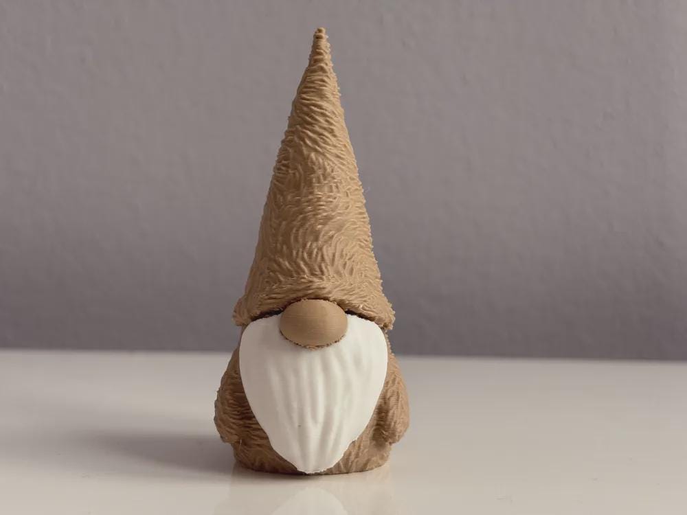 3D gedruckter Weihnachtsgnom – Minimalistische Weihnachtsfigur – Skandi & Japandi Deko – Christmas Gnome with Hairs – Moderne Winterdeko aus PLA, Kunststoff – 3D-Druck von G3DprintsDE