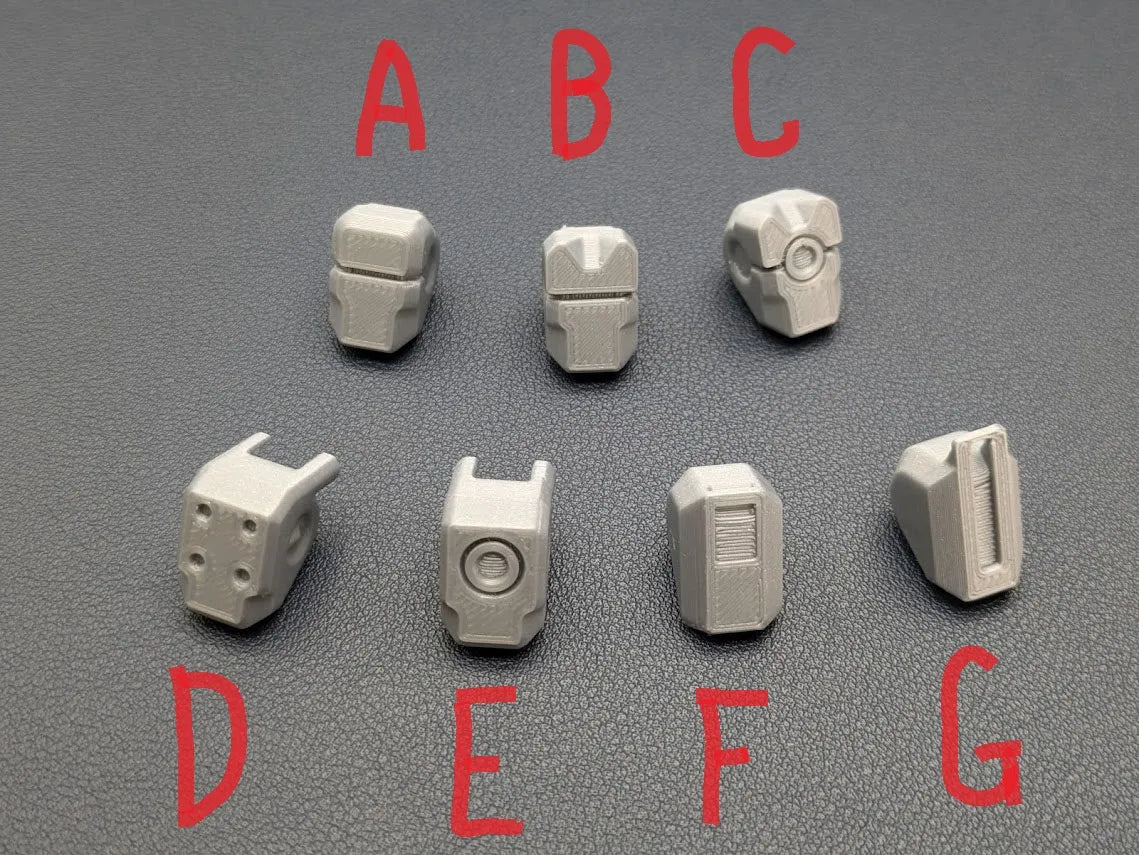 verschiedene Köpfe des Dummy 13
